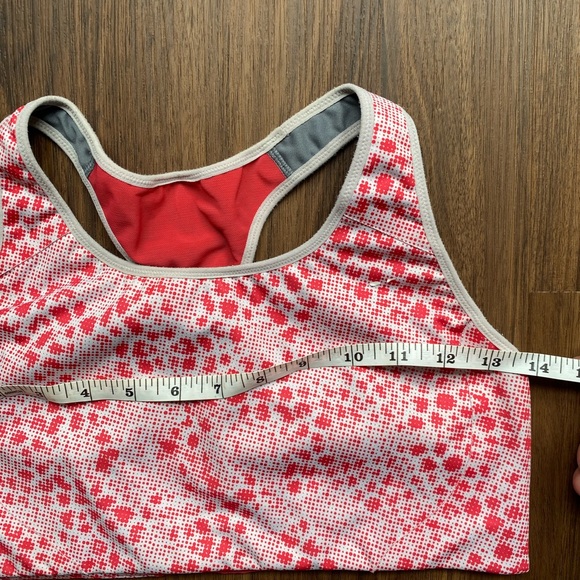 Nike Dri-Fit Sports Bra - Picture 8 of 9